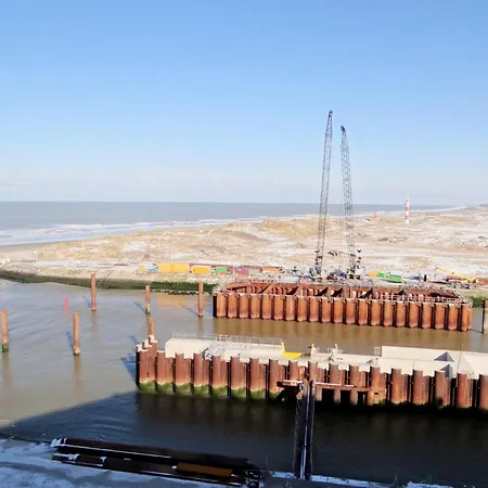 In Near The Апартаменты Ньивпорт